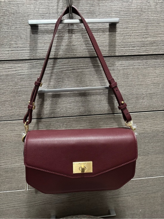 Moncrief Handbags - NWT Moncrief London Burgundy Italian Leather Taylor Shoulder Bag